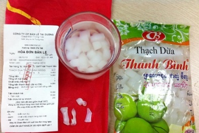 Thạch dừa 'dai như ni-lông', đốt có mùi khét tại Ocean Mart